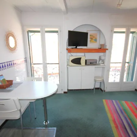 Treille 3 3ème étage Appartement